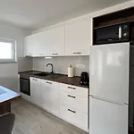 Jugo Apartment