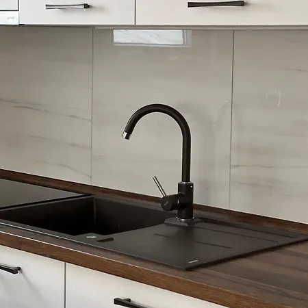 Jugo דירה קרק